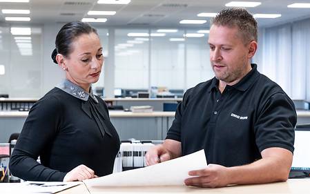 Applications Engineer Thomas Prochnow