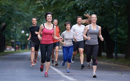 1340x838_Jogger_Team_shutterstock_327889754
